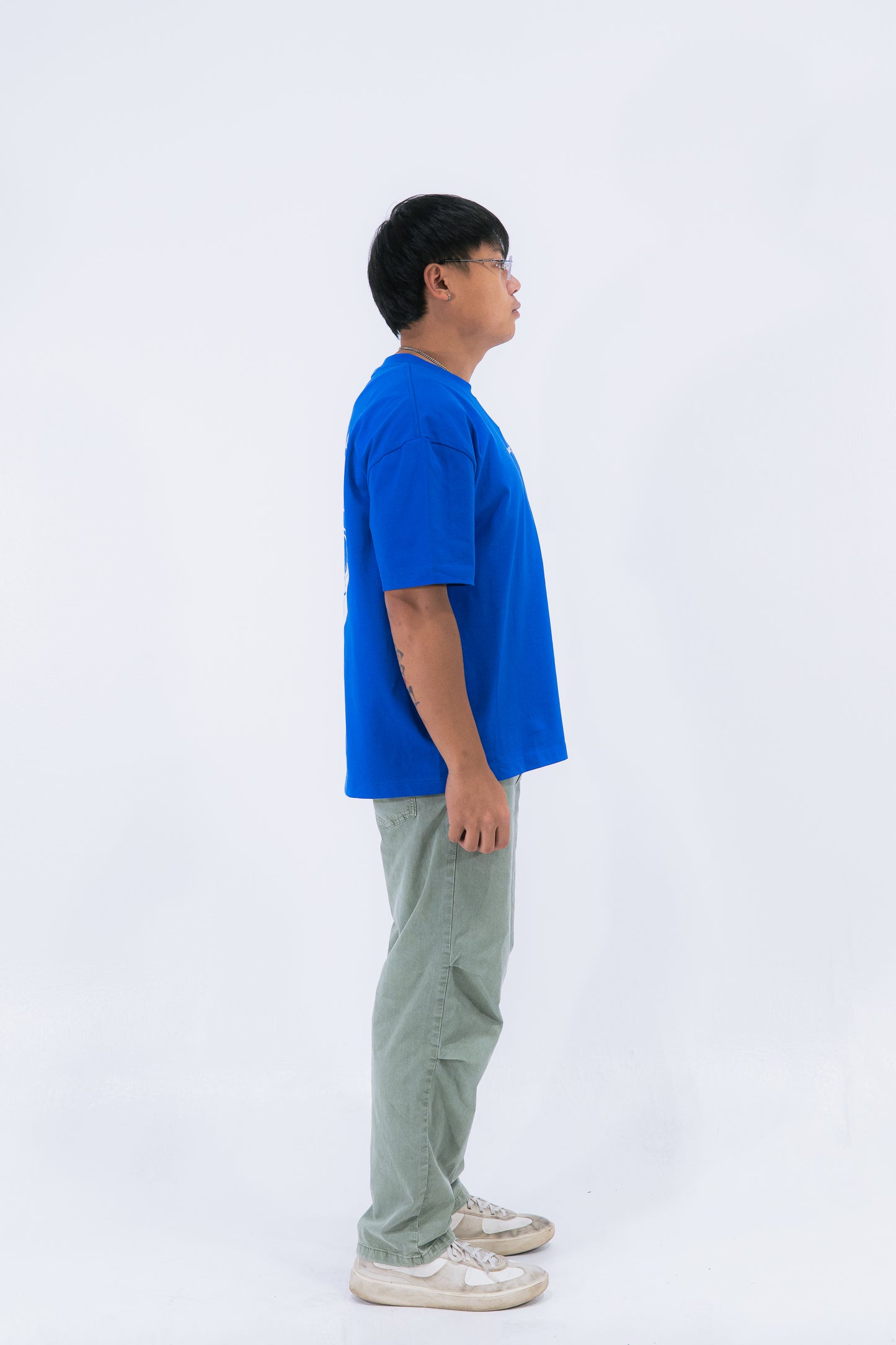 STAY CURIOUS FISHEYE BOXY TEE - COBALT